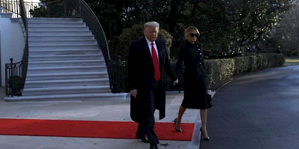 Donald Trump Dönemi A. B. D. de sona erdi. Beyaz Saray’dan ayrıldı.