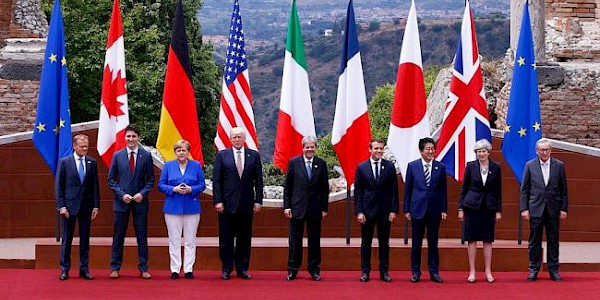 G7 Liderleri 2021'de, Aşılara küresel eşit erişim için 4,3 milyar ABD doları verdi.