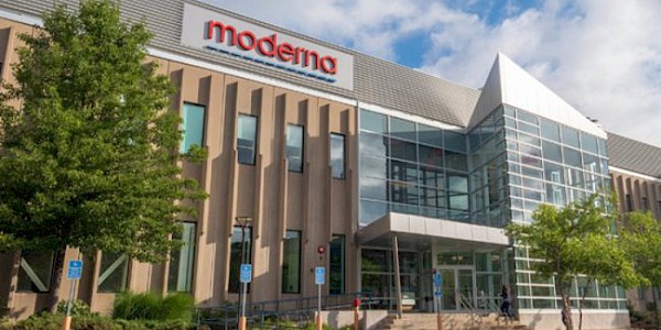 Moderna; COVID-19 Aşısı için küresel üretim kapasitesini artırma kararı aldı.