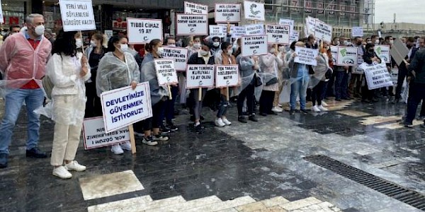 Tıbbi cihaz sektörü meydana indi: Alın terimiz kuruyalı 19 ay oldu