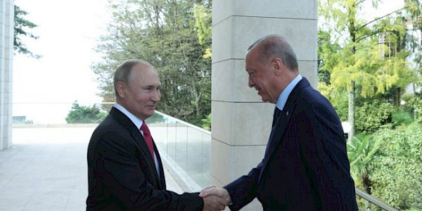 Erdoğan ve Putin Soçi’de Uzlaşma Mesajı Verdi.
