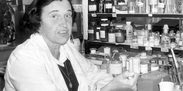 “1977 Yılı Nobel Fizyoloji veya Tıp Ödülü” alan ikinci kadın Dr. Rosalyn Sussman YALOW’un yaşam öyküsü…