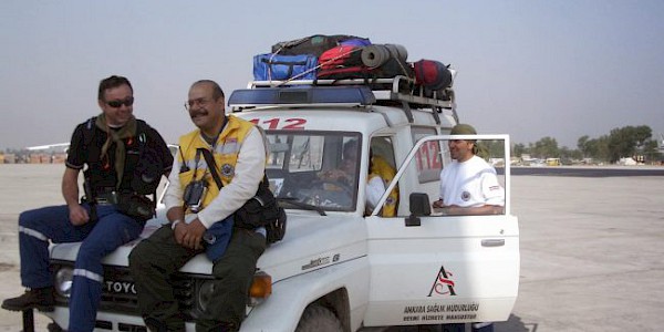 112 Acil Sağlık Duayeni Dr. Ahmet Haki Türkdemir'i kaybettik.