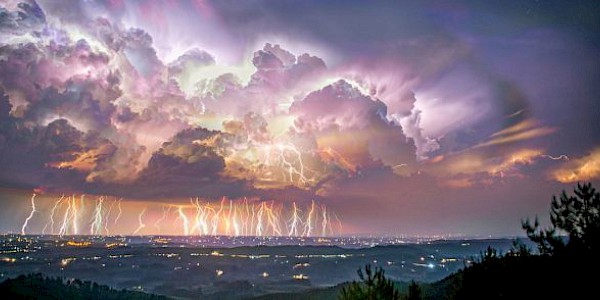 Dünya Meteoroloji Örgütü, aşırı hava koşullarının "belirtilerini ve etkilerini" açıkladı.