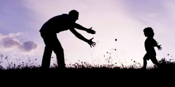 Anne gezindiğin bağ, baba yaslandığın dağdır!..