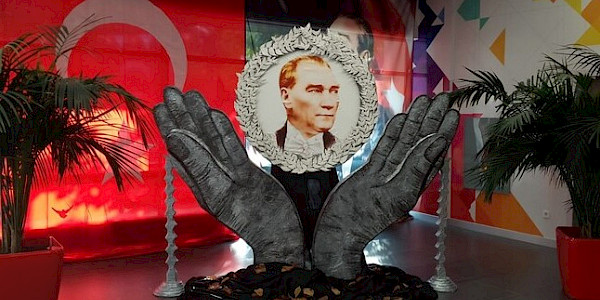 Cumhuriyet'im...