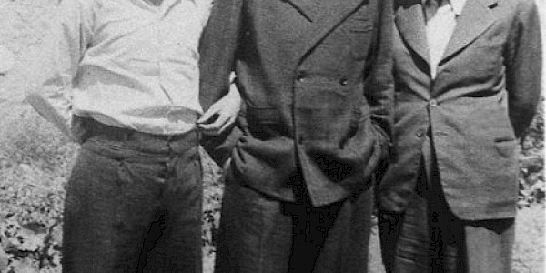 “İnanç Bir Deli Çay ki, Yeşertir Bir Gün Çölü…”