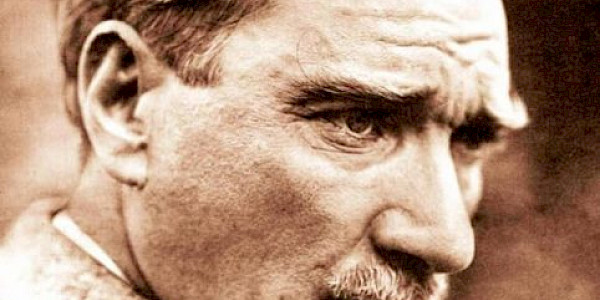 Mavi Gözlü Deha