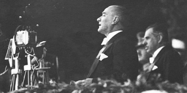 Atatürk ve Cumhuriyet ile Atatürk’ün Ölümünün 86. Yılında Ülkemiz…