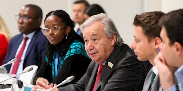BM Genel Sekreteri, COP29' iklim eylemi genç savunuculara "Öfkelenmeye hakkınız var" dedi.