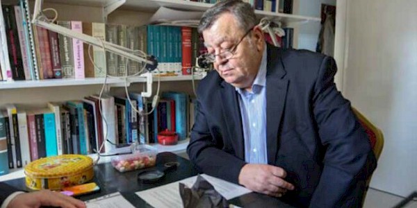 Prof. Dr. Çağatay Güler kimdir?  Yarım asra yakın iş hayatında neler yaşadı? Özlü bir söyleşi...