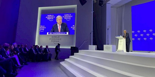 BM Genel Sekreteri Guterres, Davos'ta iklim taahhütlerinde gerileme yaşandığını söyledi.