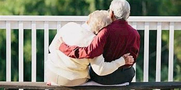 Dünya Yaşlılar Haftası: Yaşlılığı Sağlıklı ve Konforlu Geçirmek Mümkün!