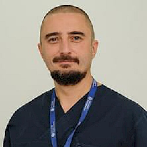 Diş Hek. Dr. Tuncer Karaman