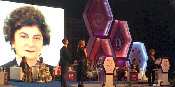 Türk akademisyen Prof. Dr. Ayşe Akın’a Birleşmiş Milletler Nüfus Fonu ödülü verildi.