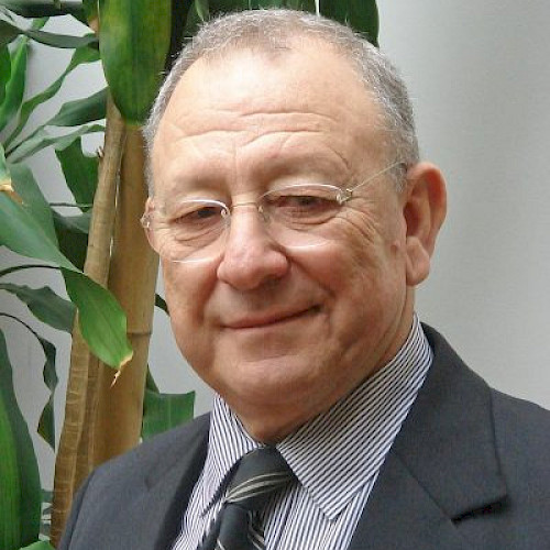 Av. Önder Limoncuoğlu 